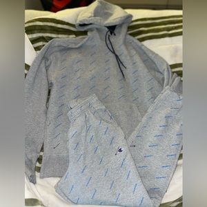 Mens Champion outfit